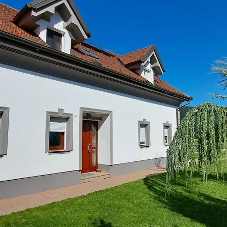 Hisa Haasberg Planina (Notranjska)